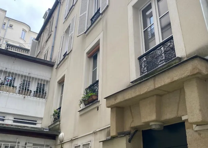 Alex In Montmartre